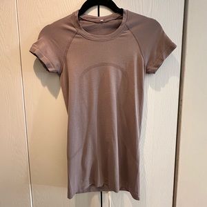 Lululemon Swiftly Tech Short Sleeve